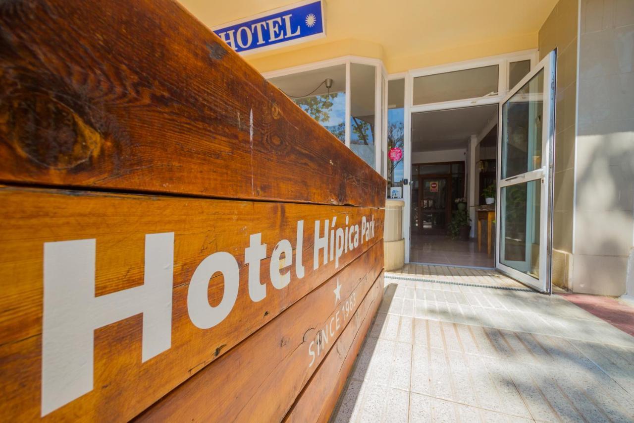 Hotel Hipica Park プラヤ・デアロ エクステリア 写真